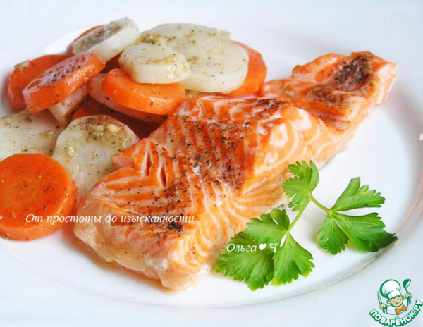 Салат-гарнир из дайкона и моркови