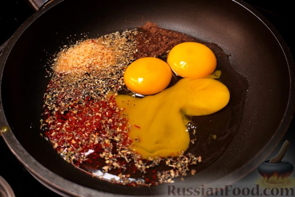 Карбонара с копчёной скумбрией и пармезаном