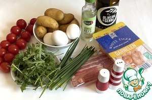 Салат с картофелем, креветками и беконом