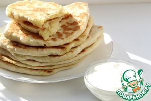 Плоские пирожки с любимой начинкой