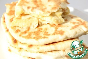 Плоские пирожки с любимой начинкой
