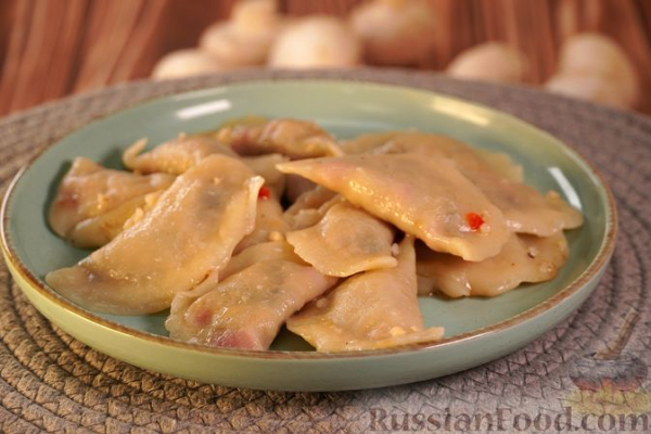 Пероги (вареники) с ячкой и грибами