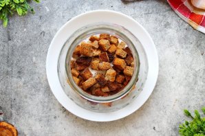 Квас из сухарей без дрожжей Квас из сухарей без дрожжей