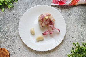 Молоко с чесноком