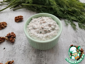 Сметанно-ореховый соус