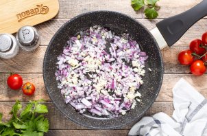 Томатно-чесночный соус