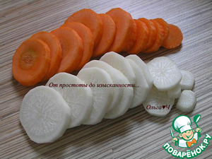 Салат-гарнир из дайкона и моркови